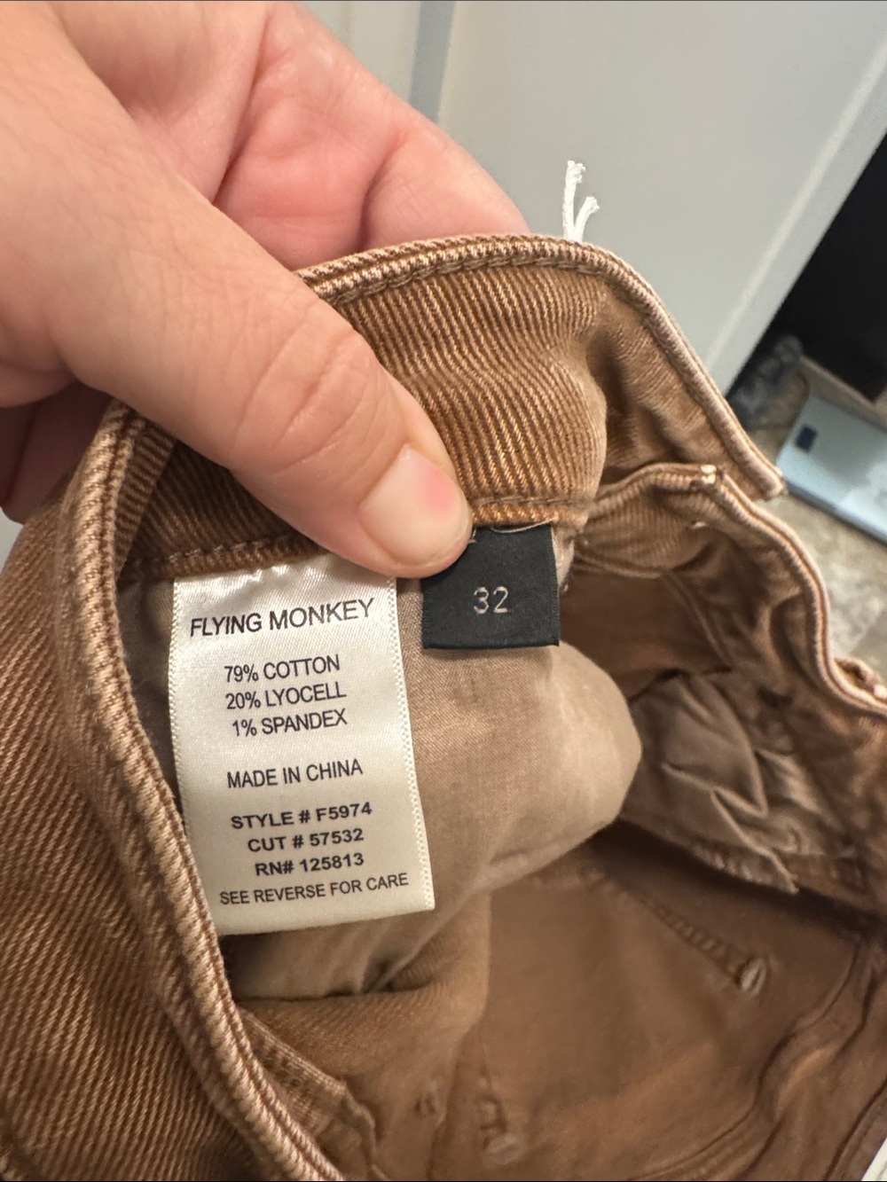 🆕 Flying Monkey High Rise Barrel Fit Cocoa Denim Jeans. 32. NWT!🔥🔥 - Picture 2 of 4